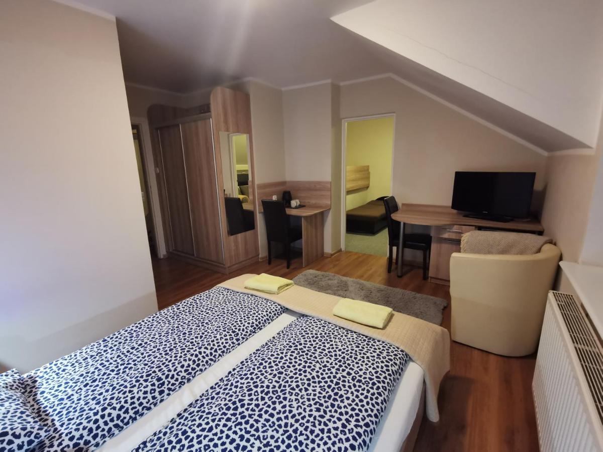 Bed and Breakfast Sympatik Jastrzębia Góra Exteriér fotografie